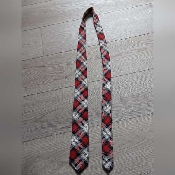Cotton J Crew Tie - Picture 3 of 5
